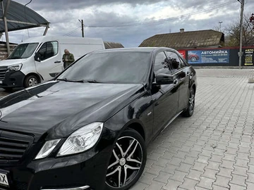 Авто Mercedes E-Class 2011 № 8244103