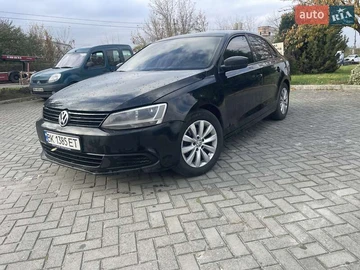 Авто Volkswagen Jetta 2013 № 8244109