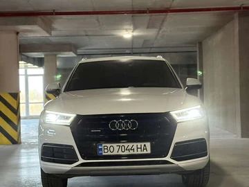Авто Audi Q5 2018 № 8244195