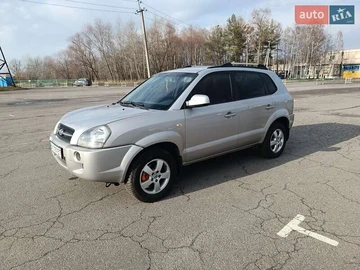 Авто Hyundai Tucson 2005 № 8244210