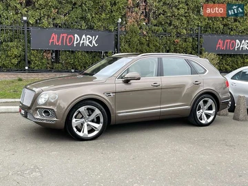 Авто Bentley Bentayga 2017 № 8244368