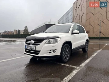 Авто Volkswagen Tiguan 2008 № 8244392