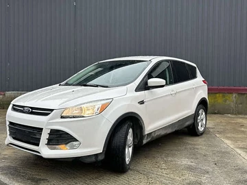 Авто Ford Escape 2015 № 8244400