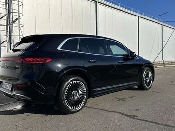 Авто Mercedes Eqs Suv 2023 № 8244998