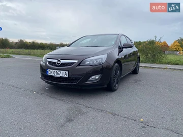 Авто Opel Astra 2011 № 8245047