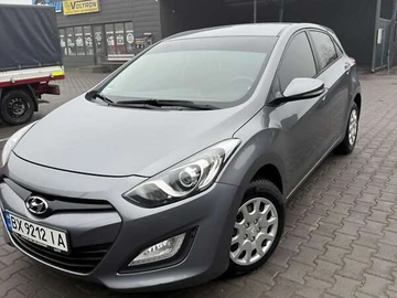 Авто Hyundai I30 2013 № 8245140