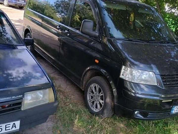 Авто Volkswagen Transporter 2006 № 8245153