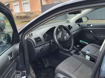 Авто Volkswagen Jetta 2006 № 8245870