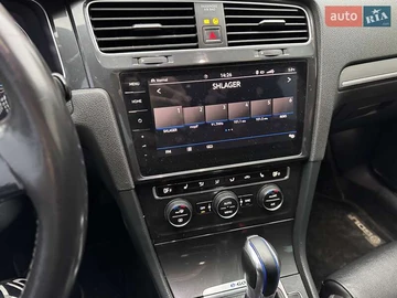Авто Volkswagen E-Golf 2018 № 8246124