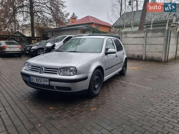 Авто Volkswagen Golf 2001 № 8246655