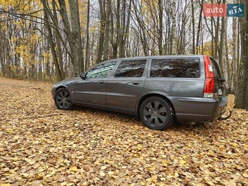 Авто Volvo V70 2005 № 8246692