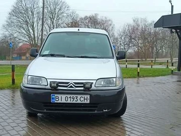 Авто Citroen Berlingo 2002 № 8247115