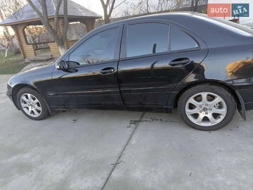 Авто Mercedes C-Class 2002 № 8247512