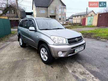Авто Toyota Rav4 2003 № 8247744