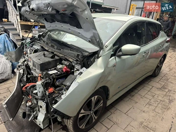 Авто Nissan Leaf 2018 № 8247750