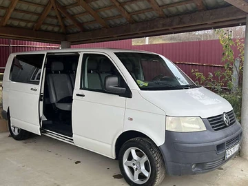 Авто Volkswagen Transporter 2008 № 8247885