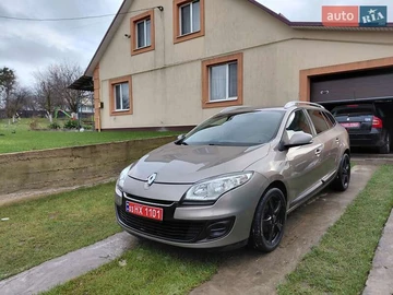 Авто Renault Megane 2013 № 8247893