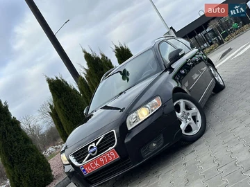 Авто Volvo V50 2011 № 8247955