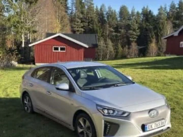 Авто Hyundai Ioniq Electric 2017 № 8248491