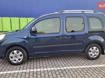 Авто Renault Kangoo 2018 № 8248534