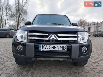 Авто Mitsubishi Pajero Wagon 2008 № 8248537