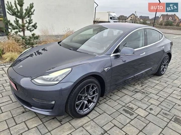 Авто Tesla Model 3 2018 № 8248574