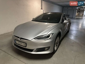 Авто Tesla Model S 2018 № 8248855