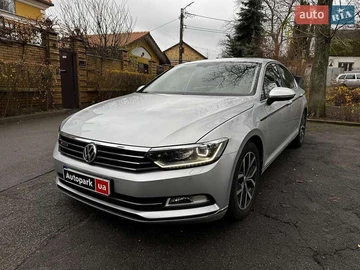 Авто Volkswagen Passat 2018 № 8248974