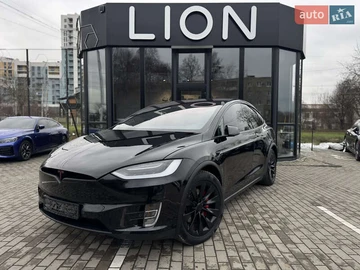 Авто Tesla Model X 2018 № 8249105