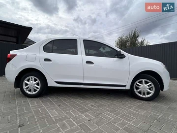 Авто Renault Logan 2021 № 8249397
