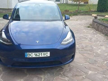 Авто Tesla Model Y 2021 № 8249488