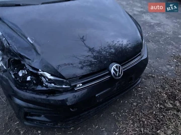 Авто Volkswagen Golf R 2018 № 8249686