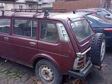 Авто ВАЗ 2131 Нива 1999 № 8249958
