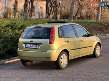 Авто Ford Fiesta 2005 № 8249973