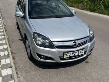 Авто Opel Astra 2011 № 8249992