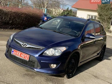 Авто Hyundai I30 2010 № 8249994