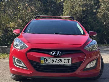 Авто Hyundai I30 2012 № 8250018
