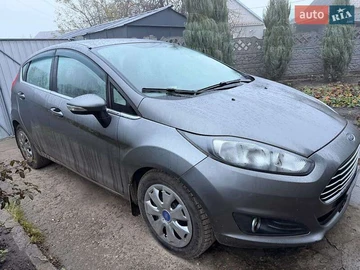 Авто Ford Fiesta 2013 № 8250396