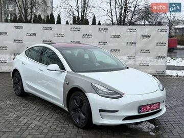 Авто Tesla Model 3 2018 № 8250426