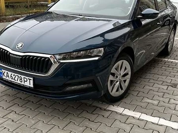 Авто Skoda Octavia 2021 № 8250455
