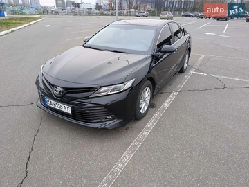 Авто Toyota Camry 2018 № 8250474