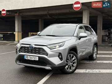 Авто Toyota Rav4 2024 № 8250521