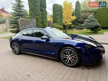 Авто Porsche Taycan 2020 № 8250529