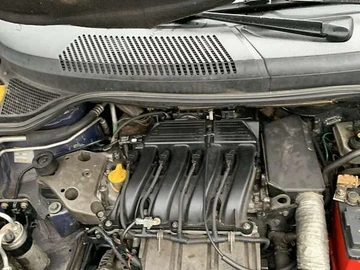 Авто Renault Scenic 2000 № 8250566