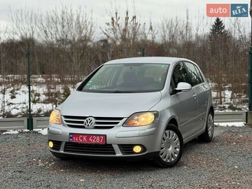 Авто Volkswagen Golf Plus 2007 № 8250602