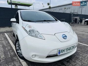 Авто Nissan Leaf 2015 № 8250764