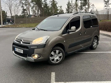 Авто Citroen Berlingo 2013 № 8250773