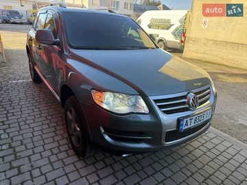 Авто Volkswagen Touareg 2008 № 8250869