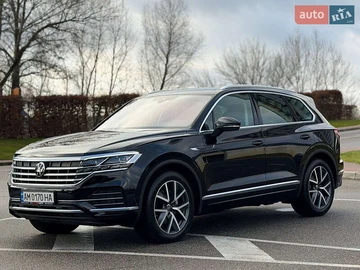 Авто Volkswagen Touareg 2022 № 8251043