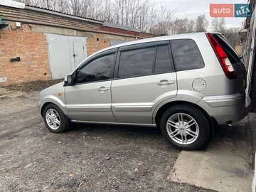 Авто Ford Fusion 2010 № 8251280
